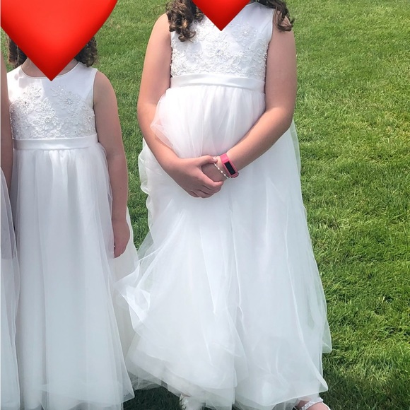 Flower Girl or First Communion Dress - Picture 3 of 4